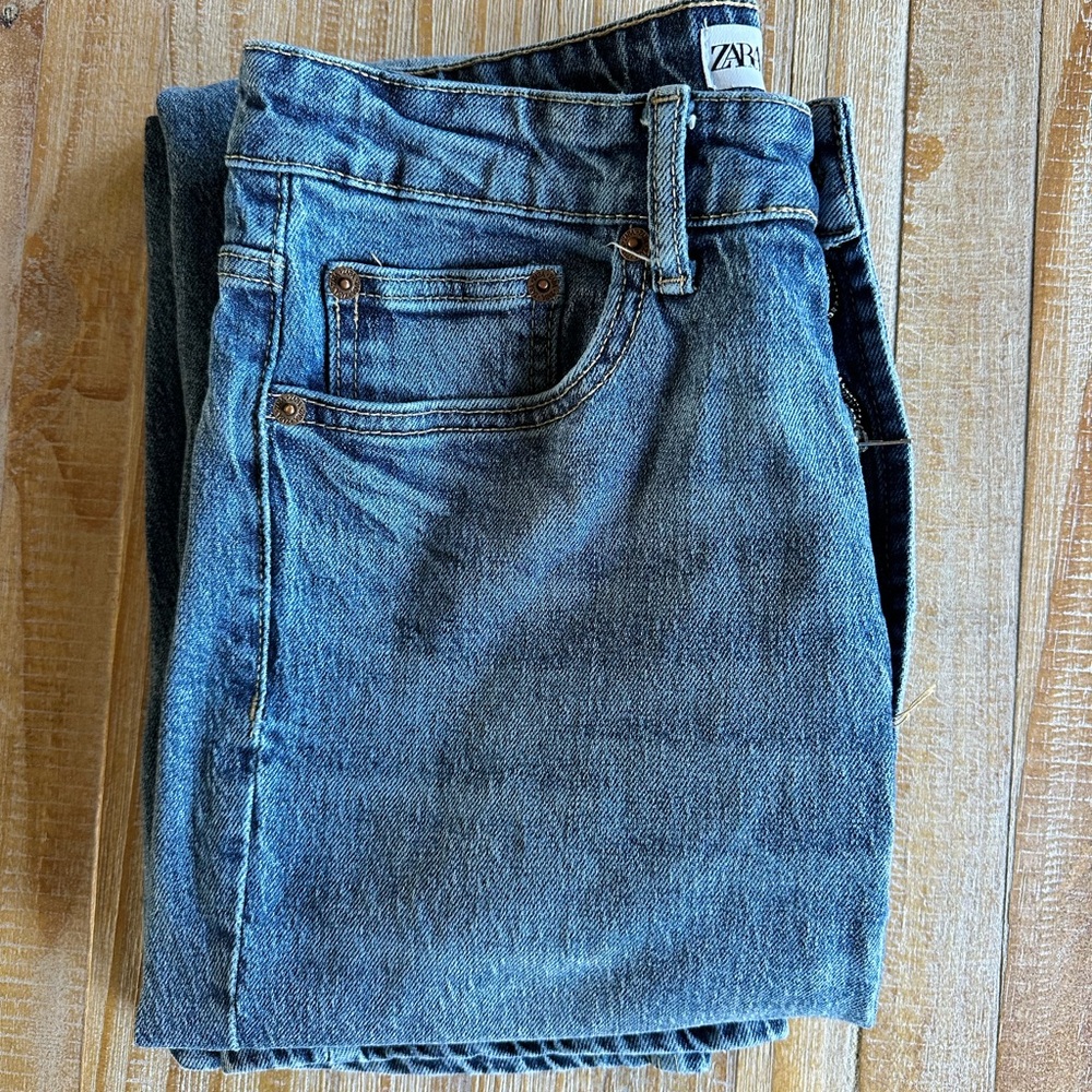 Zara jeans